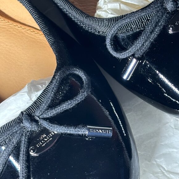 Coach NWOT Lara black patent leather ballet flats with bow - Picture 7 of 11